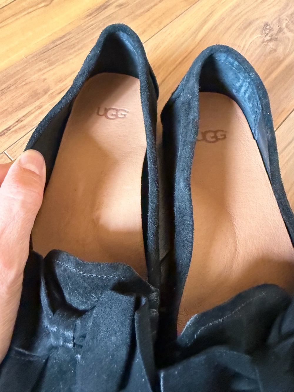 UGG Milana priver Black Suede Bow Loafers - Picture 4 of 9